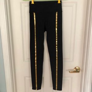 Fabletics High-Waisted PowerHold Leggings